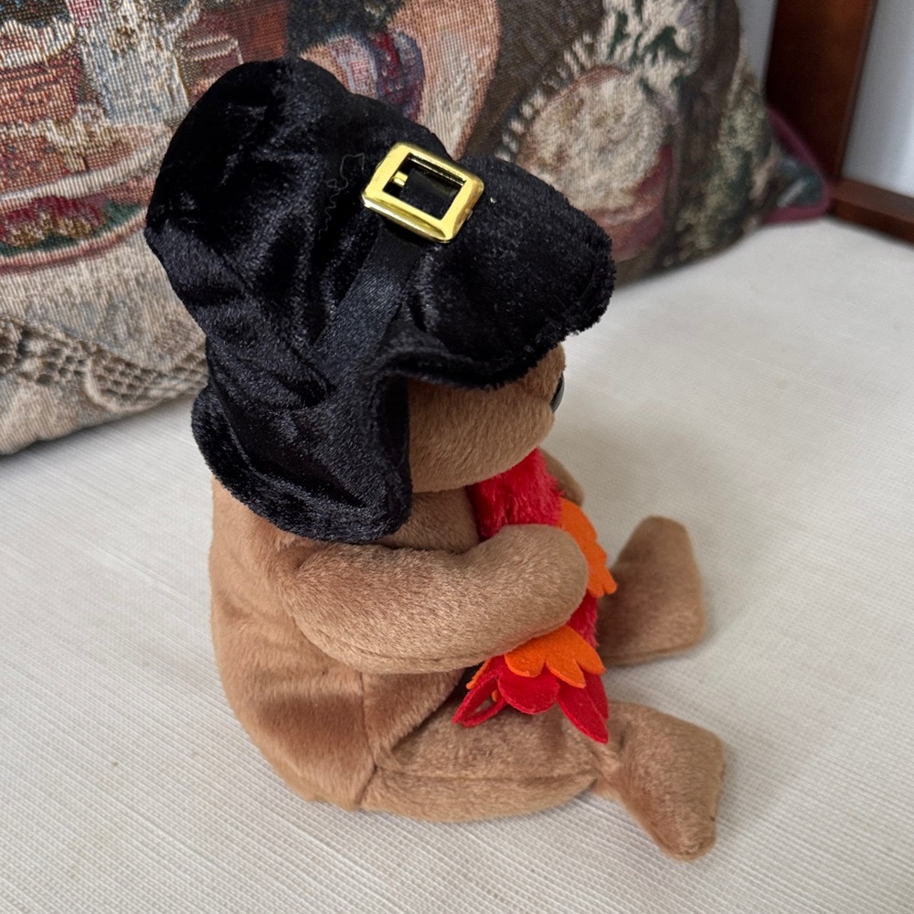 Ty Beanie Baby “Plymouth” the Bear - Picture 4 of 8